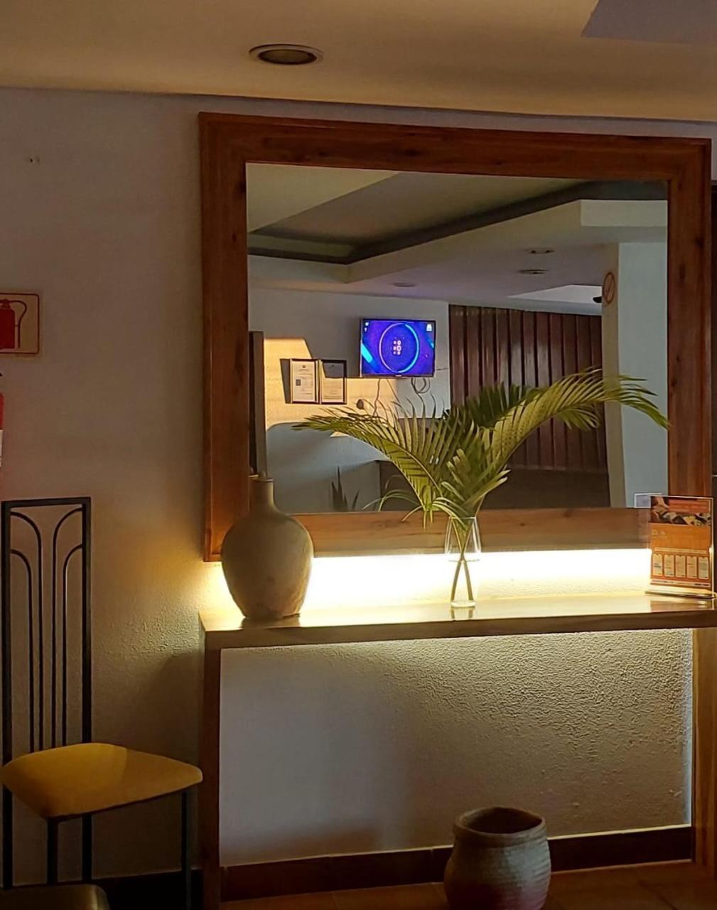 Hotel אינהמבאנה מראה חיצוני תמונה